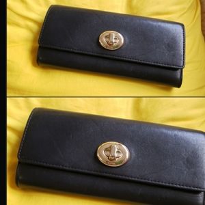 Coach Envelope Black Leather Wallet